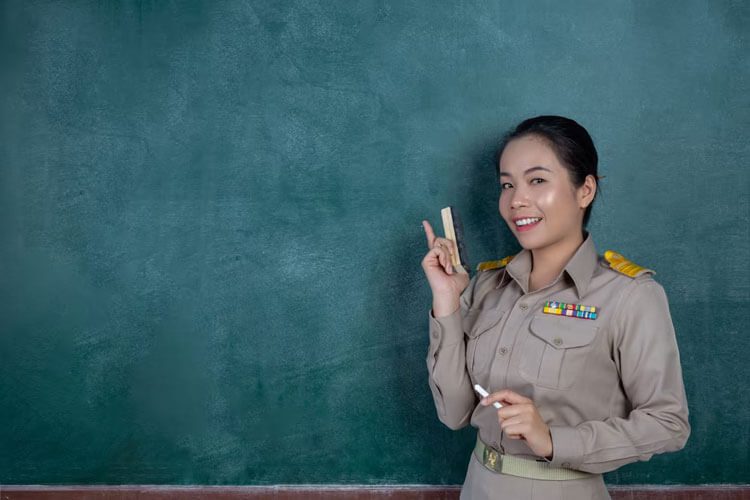 gambar ibu kepolisian sebagai tes akpol dari gurulesprivate, melayani Les privat matematika, Les privat bahasa Inggris, Les privat SD, Les privat SMP, Les privat SMA, Bimbel privat matematika, Bimbel privat bahasa Inggris, Bimbel privat intensif, Tutor privat online, Tutor privat datang ke rumah